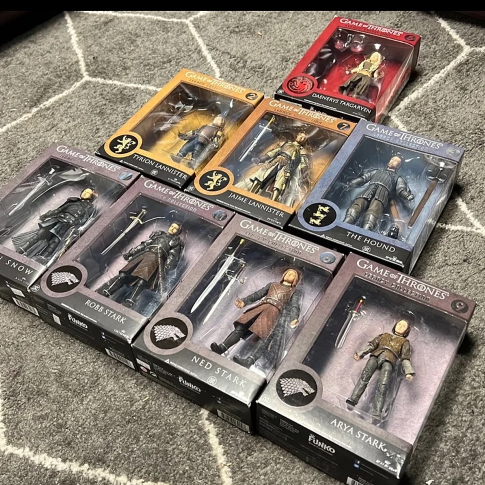 Set of 8 NEVER OPENED Funko Game of Thrones figures